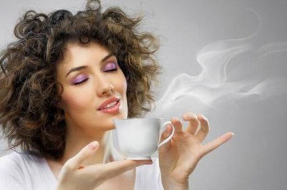 caffè, donne, fertilità caffeina