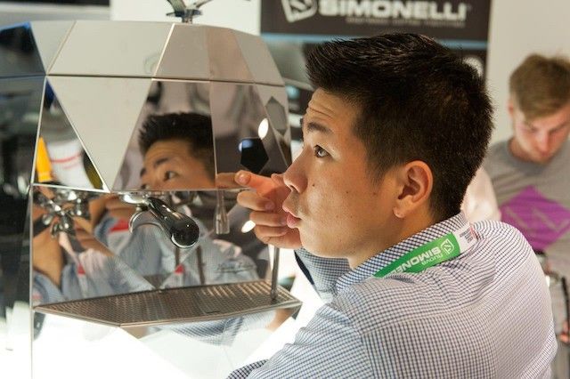 campion theresia Non soltanto macchine professionali nella produzione del Simonelli Group: qui la Theresia Victoria Arduino specifica per il B2C e l'uso casalingo per la preparazione di un grande espresso