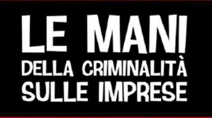 mani criminalità imprese