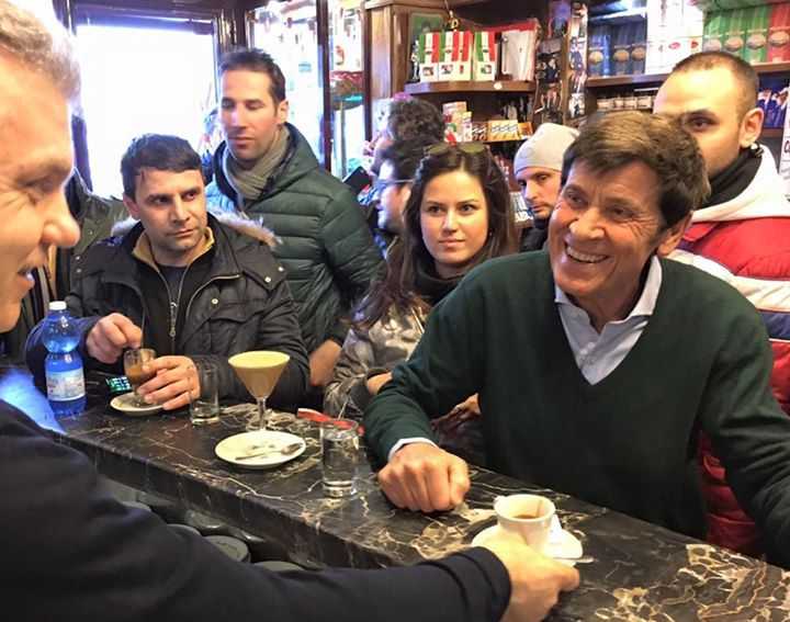 gianni morandi caffè a napoli