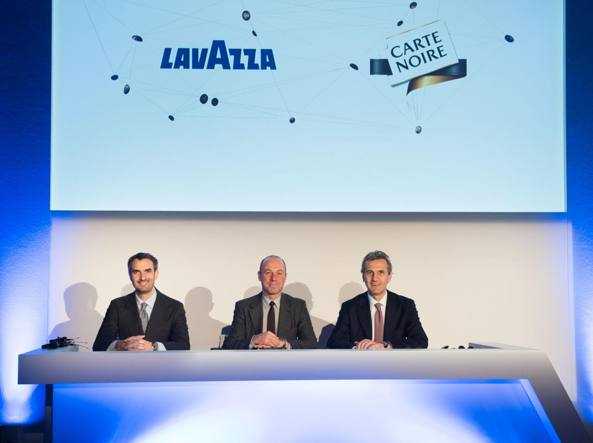 lavazza confeenza stampa carte noire