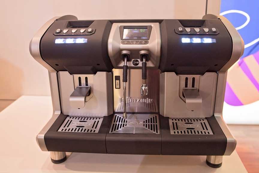 Macchina caffè professionale semi automatica, 1 gruppo boiler 5