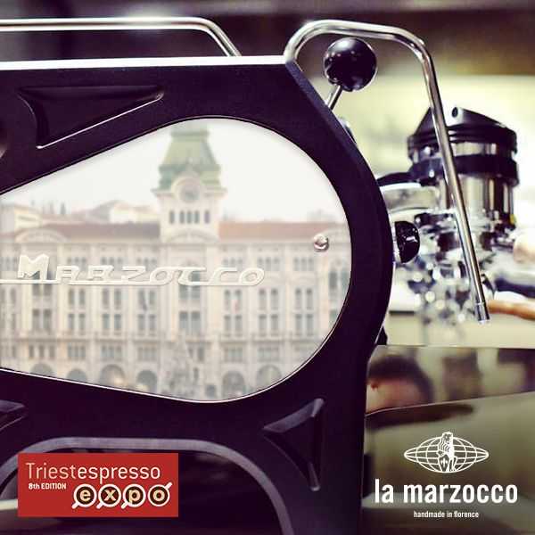 La Marzocco Strada AV