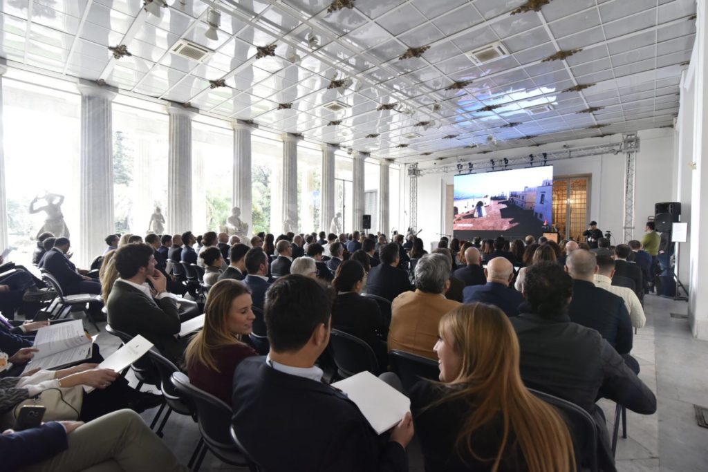 Gran caffè italia la platea del convegno