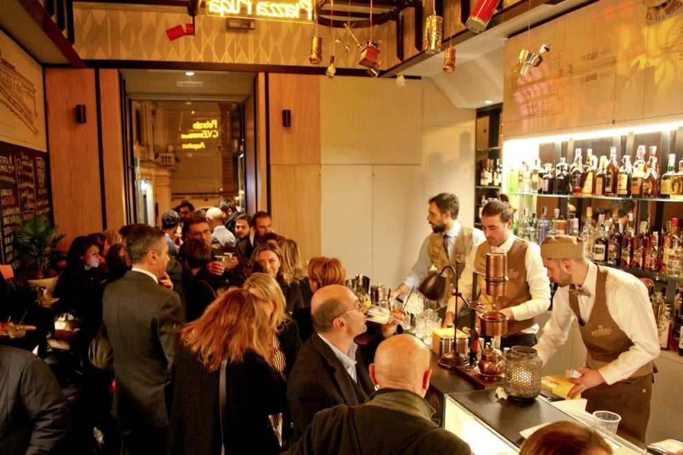 Il Bar centrale 4.0 di Napoli