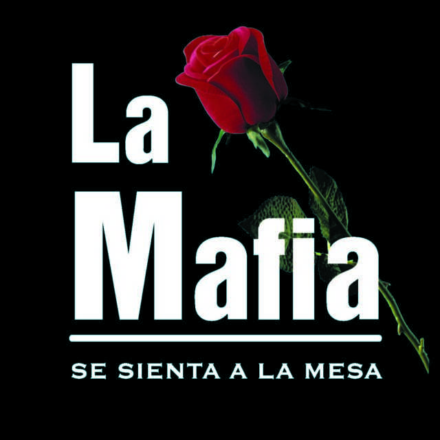 La Mafia se sienta a la mesa