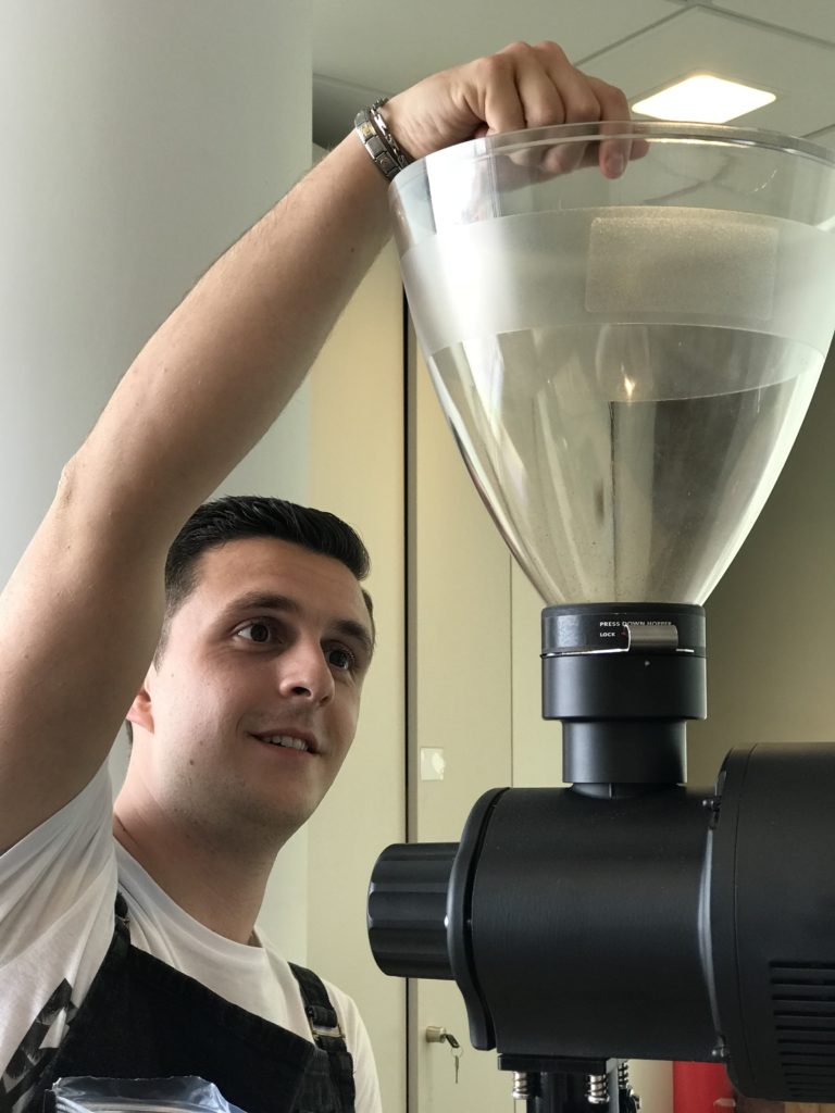 Davide Cavaglieri durante la preparazione al Mondiale WBC di Amsterdam