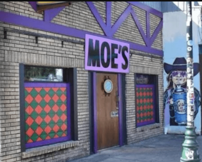 Moe's Tavern