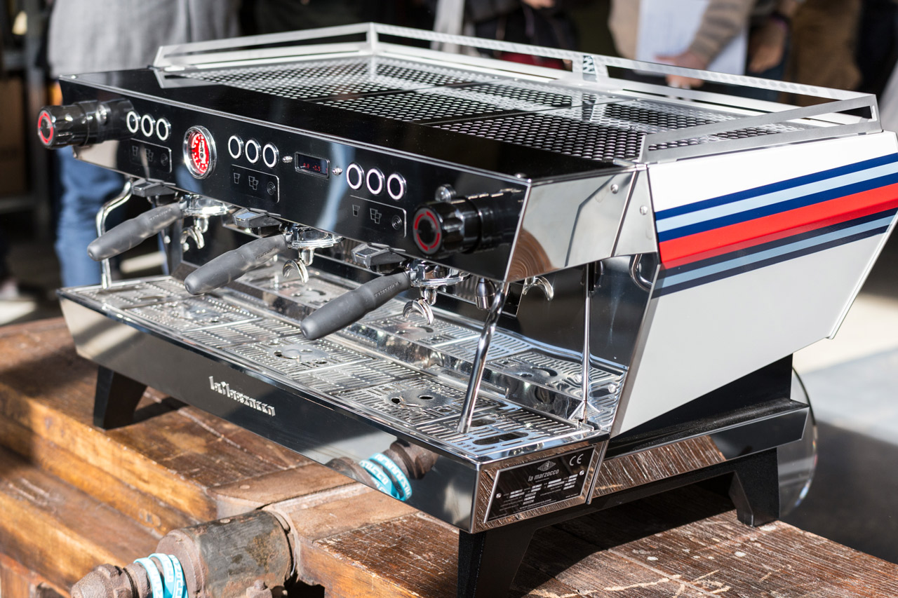 La Marzocco KB90 tre gruppi della presentazione italiana