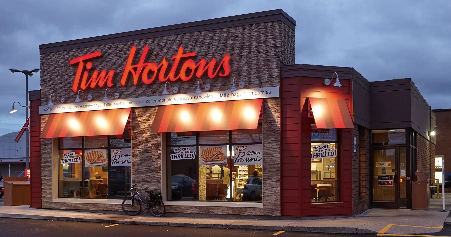 Un locale della catena canadese Tim Hortons