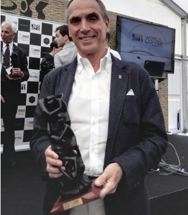 Edy-Bieker-premio-carriera Edy Bieker premio carrriera