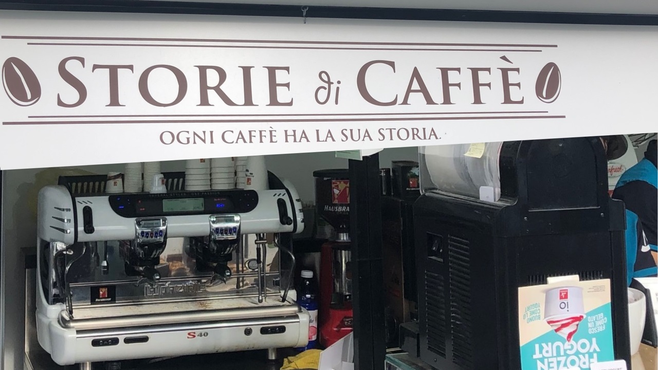 Storie di Caffè internazionali bnl Una macchina La Spazale installata nel bar allestito da Storie di Caffè