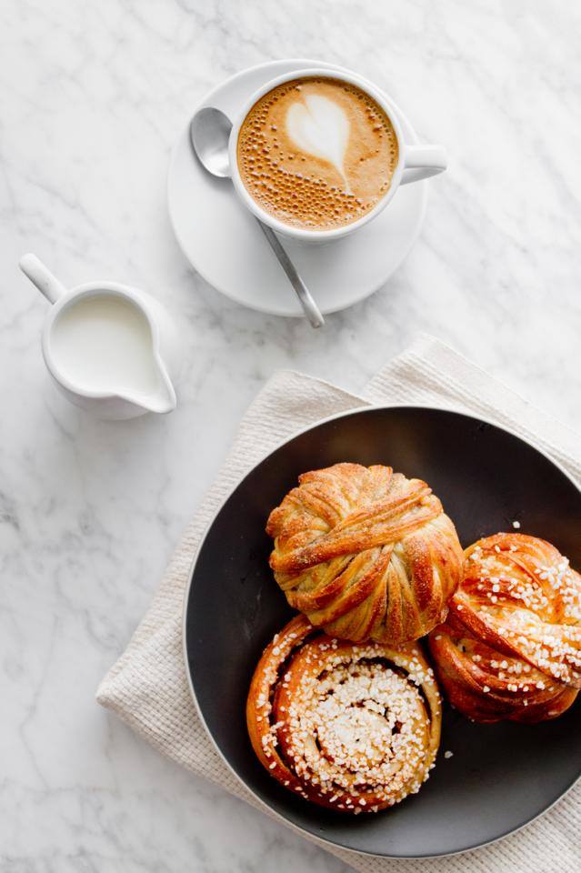 cardamom buns