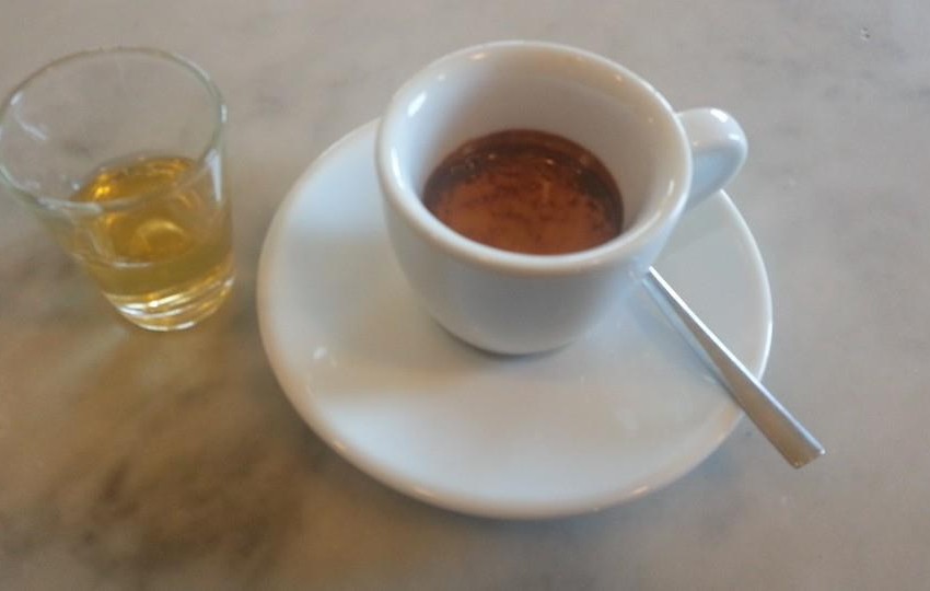 caffeina grappa e caffè