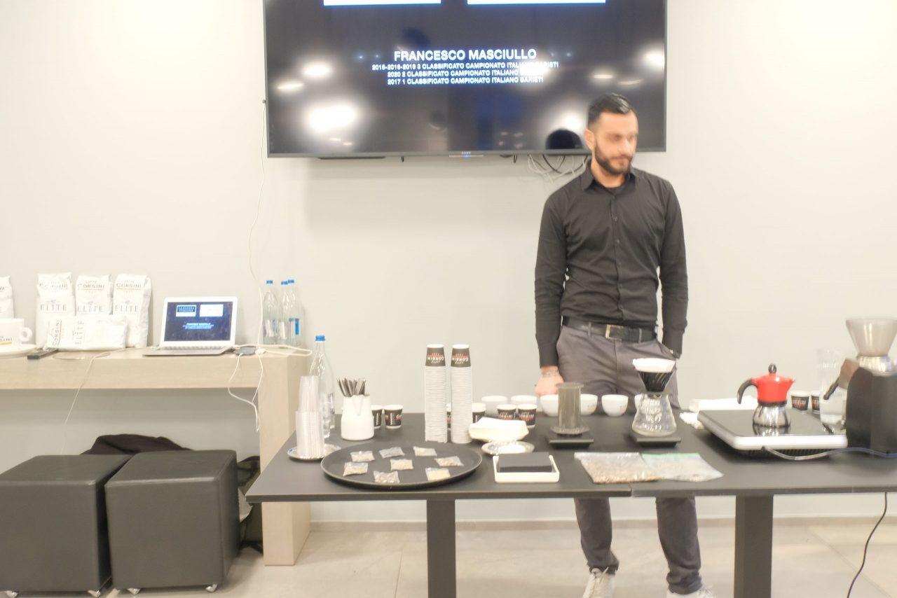 Francesco Masciullo durante la lezione alla Scuola de La Cucina Italiana