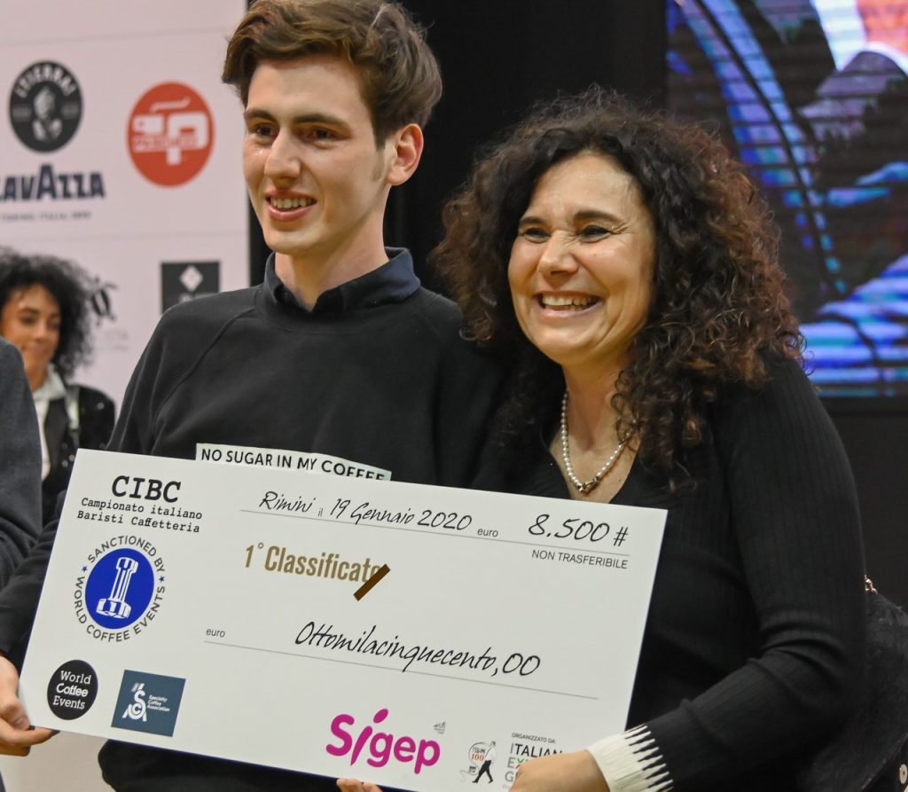 Giorgia Maioli durante la premiazione a Sigep 2020 del campionato italiano Cibc 