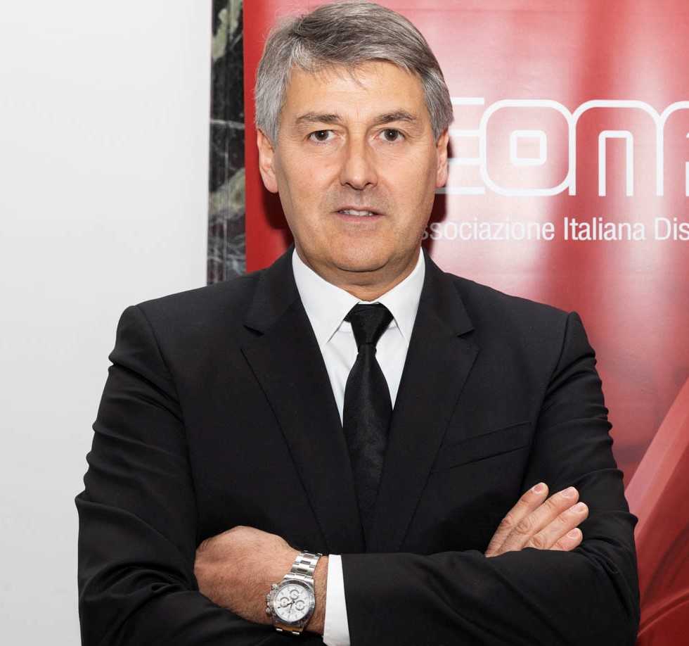 massimo trapletti confida distribuzione automatica