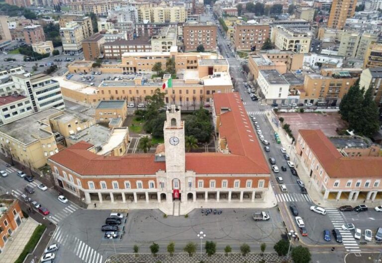 Latina: inaugurazione “bipartisan” per il Gran caffè San Marco