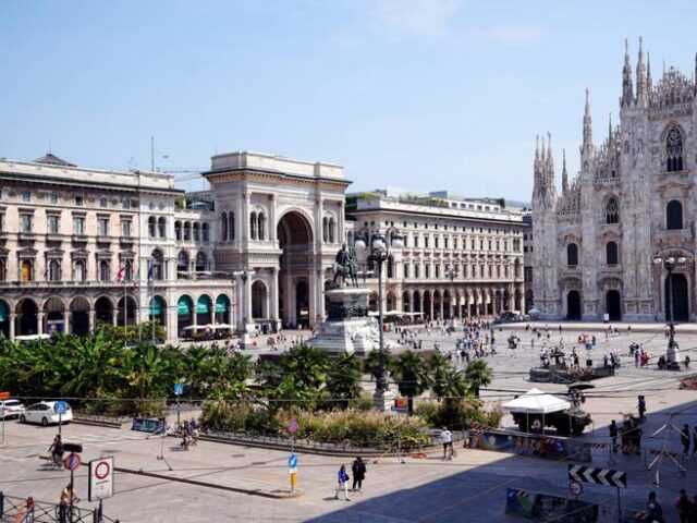 milano centro dehors colazione a domicilio cheese bar gettoni