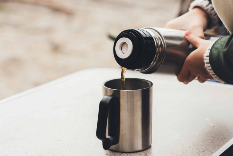 Tra i Trucchi d’autore di Mariano Sabatini, c’è anche il thermos del caffè