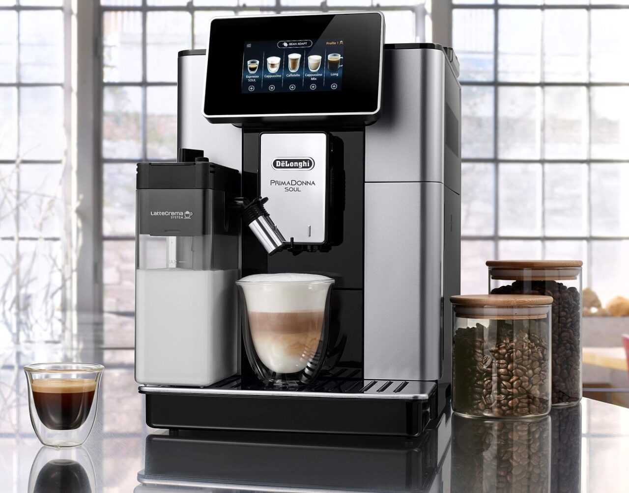 Macchina caffè De Longhi automatica - caffè e chicchi