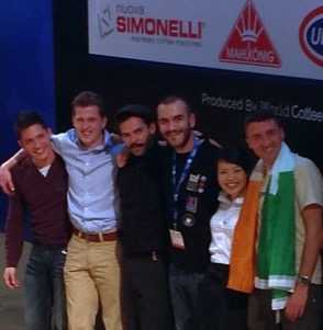 I sei migliori Baristi del mondo: tra di loro c’è il N 1. Chi sarà? Da sinistra Raul Rodas (Guatemala); Maxwell Colonna-Dashwood (Gran Bretagna); Fabrizio Sención Ramírez Messico); Stefanos Domatiotis (Grecia); Miki Suzuki (Giappone); Colin Harmon (Irlanda)