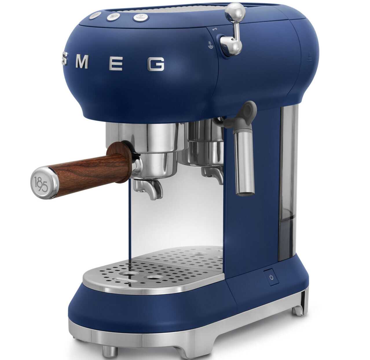 Smeg e 1895 Coffee Designers nelle case un'esperienza specialty