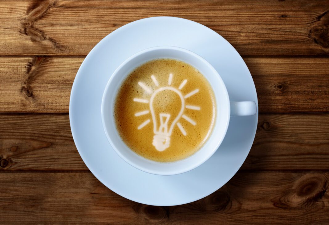 Il caffè e cervello le connessioni cerebrali