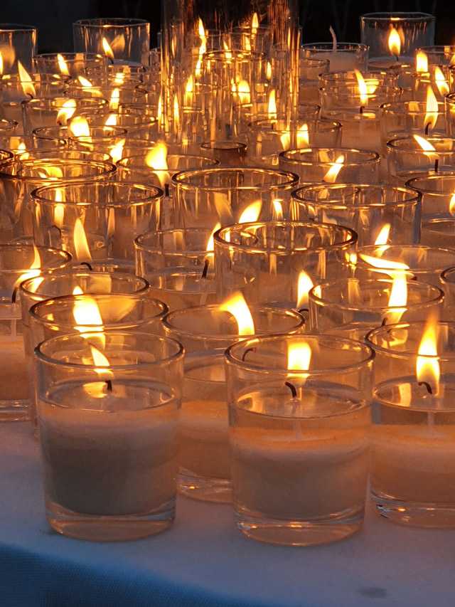 Andrea Majer candele