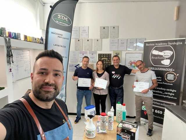 Il corso di formazione a Cagliari (immagine: Barista Academy)