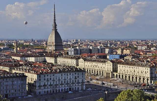 torino mole chiosco san carlo multe marchetti basaglia buio dehors 'ndrangheta papale