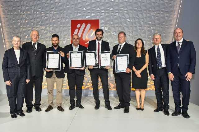 illy award