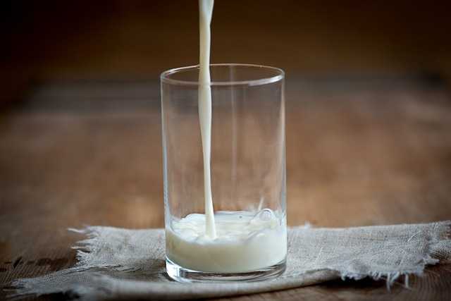 bicchiere latte remilk avena indonesia