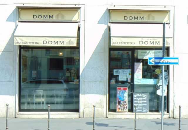L'ingresso del Bar Domm (foto concessa)