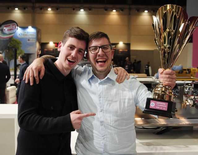 L'ex campione italiano Daniele Ricci con il neo campione Federico Pinna @coffeeandlucas @myMediaStudio