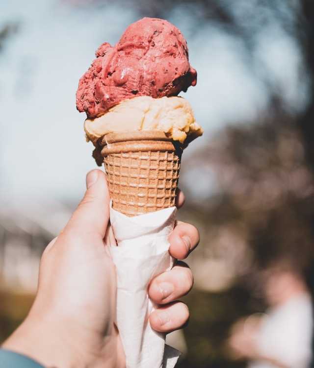gelato cono bari garda sardegna mostra milano pupo