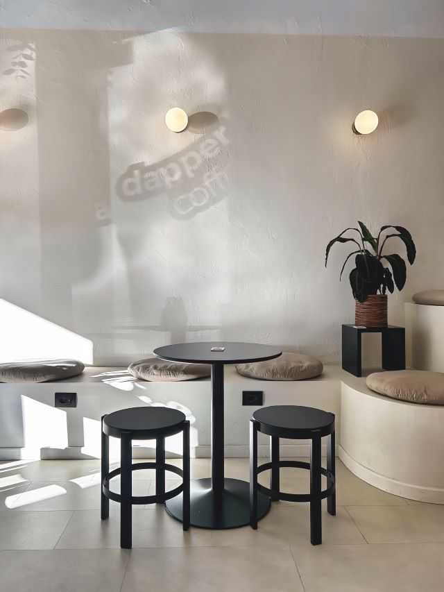 Dapper Coffee, al suo interno (foto concessa)