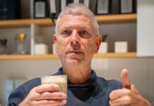 Alex de Leeuw. Ideatore e proprietario di Chaiwallah.online