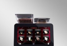 A HostMilano 2025, ecco le tre protagoniste sul podio delle macchine: La Cimbali Supera, Victoria Arduino Record 120 e Meraki, più alcune altre novità hostmilano supera